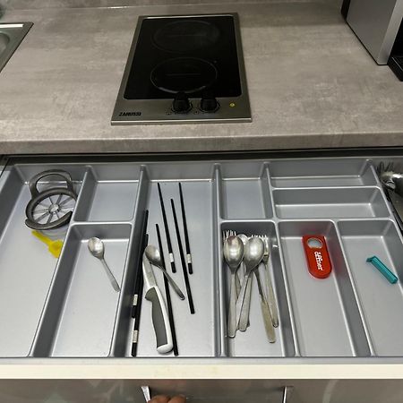 Luxuriöse Wohnung mit eigenem Garten Augsburg Exterior foto
