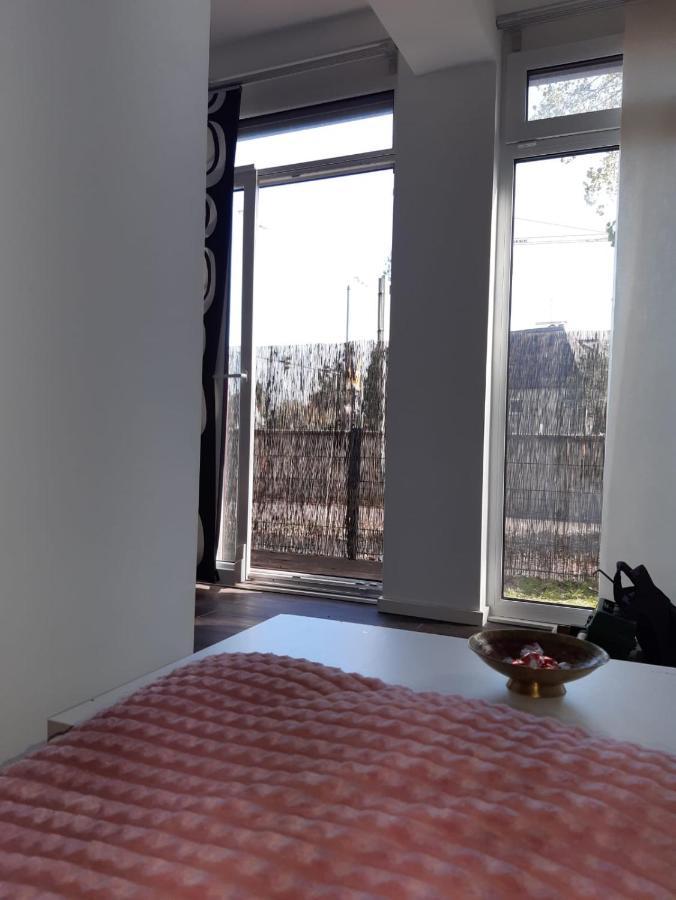 Luxuriöse Wohnung mit eigenem Garten Augsburg Exterior foto